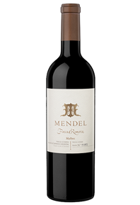 Finca Remota  2017 Bottle Shot